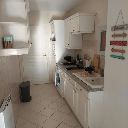 T2 Neuf Et Calme Au Coeur De Avec Terrasse Et Box Apartment